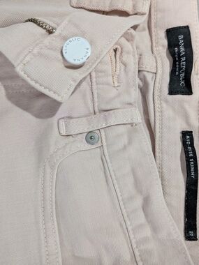 Banana Republic Mid-Rise Skinny Jeans in Light Pink
